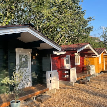 Naoshima Cottage,,3 star