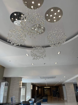 Sea Residences Moa Arena Smx By Darpm,,2 star