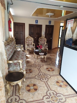 Hotel Residencial El Viajero,Tababela>>Quito,2.5 star