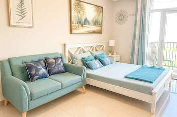 studio type condo in lapu lapu city with private pool and bbq area