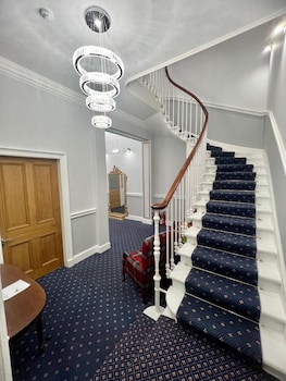 mayfield suites