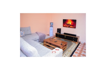 Cozy Naivasha Apartment With Mountain Views,,2 star