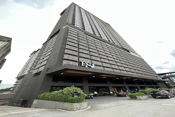 the establishment bangsar by emily in town