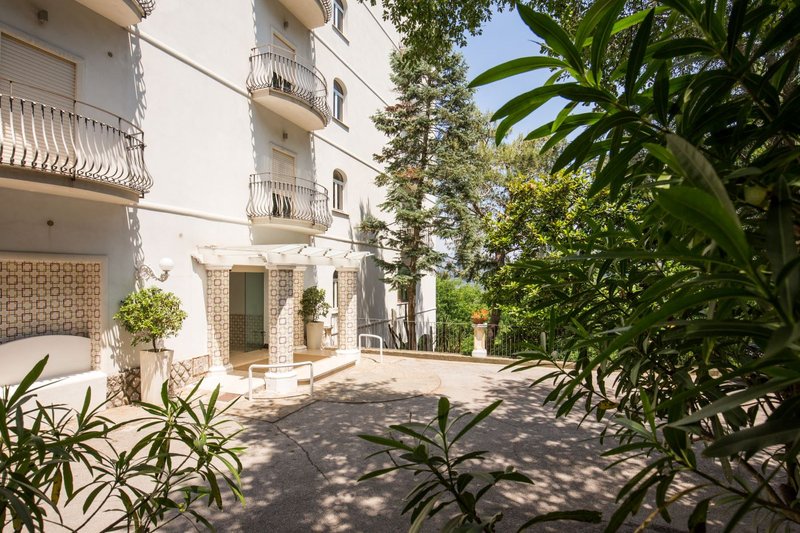 grand hotel hermitage and villa romita