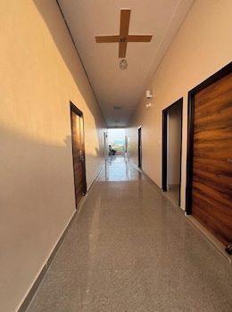 shree hari palace