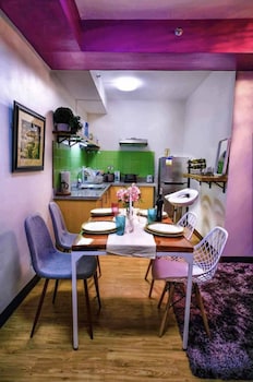 romantic purple 1 bedroom 5 8 pax in cdo
