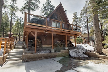 castle rock cabin 2
