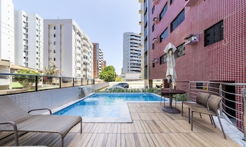 apartment w pool 500m from the beach soh1102