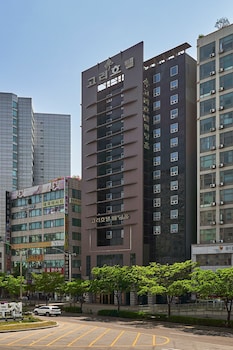 Koryo Hotel