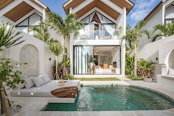 villa senja emas uluwatu