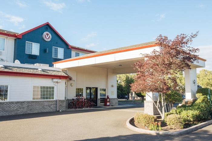 Red Lion Inn & Suites Mcminnville