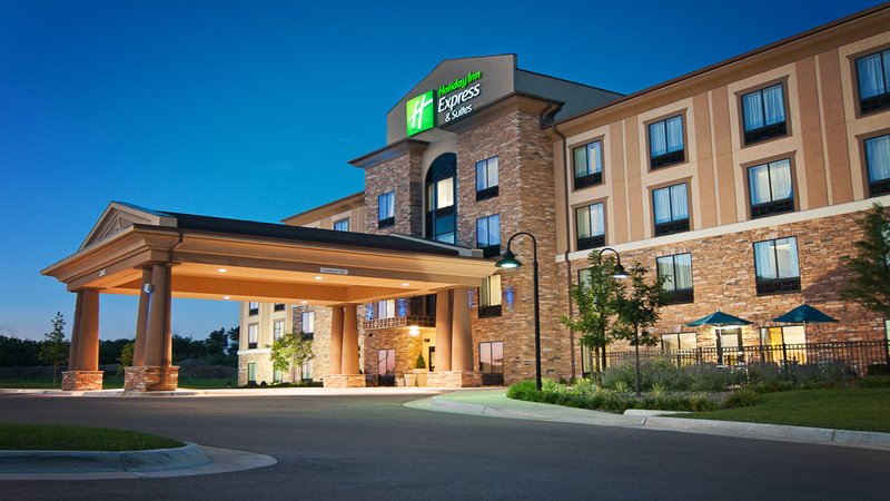 holiday inn express and suites wichita northeast by ihg