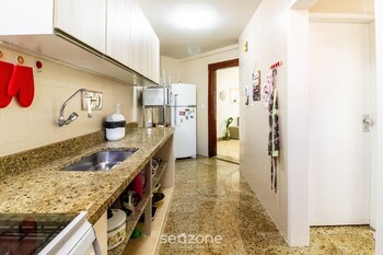 beautiful apt w suite 300m from forte beach bfc301