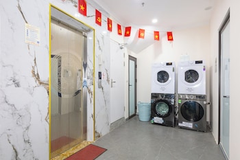 Hera West Lake Apartment,,4 star