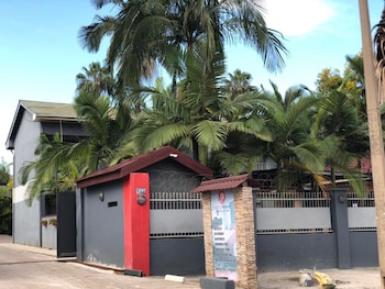 Rosewood Place Lodge,,3 star
