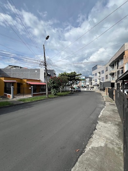 hostal comunidad hbt