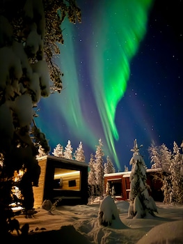 aurora hill resort