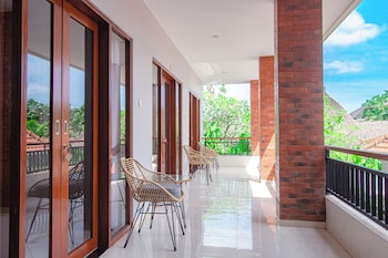 dhouse seminyak