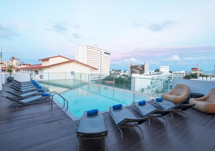 Travelodge Pattaya,Pattaya Beach>>Pattaya,3 star
