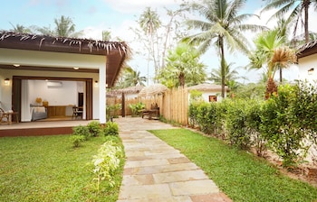 mint lotus resort koh kood
