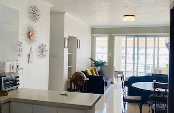 1 Bedroom Mountain Retreat New Kingston
