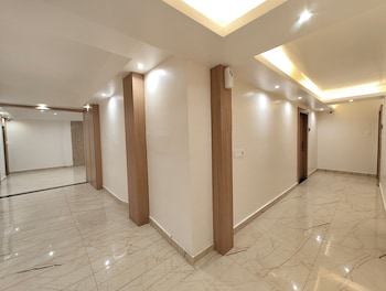 lucknow hotel p r i s h a stay