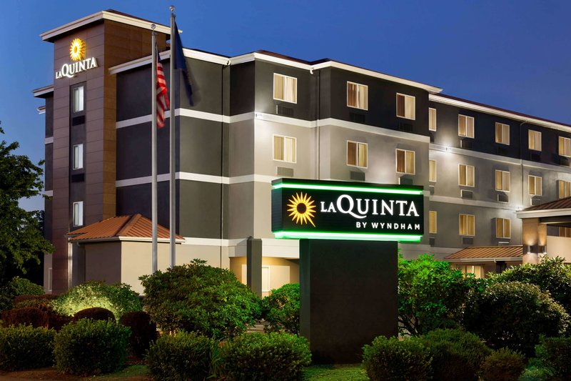 La Quinta Inn & Suites By Wyndham Salem Or,Salem>>Marion,2.5 star