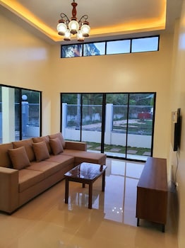 villa emee nora in panglao island bohol philippines