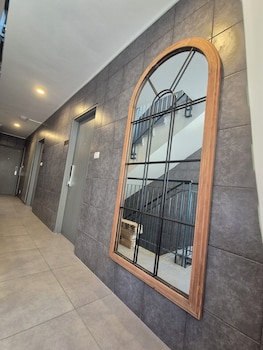 dovrinn boutique aparthotel downtown