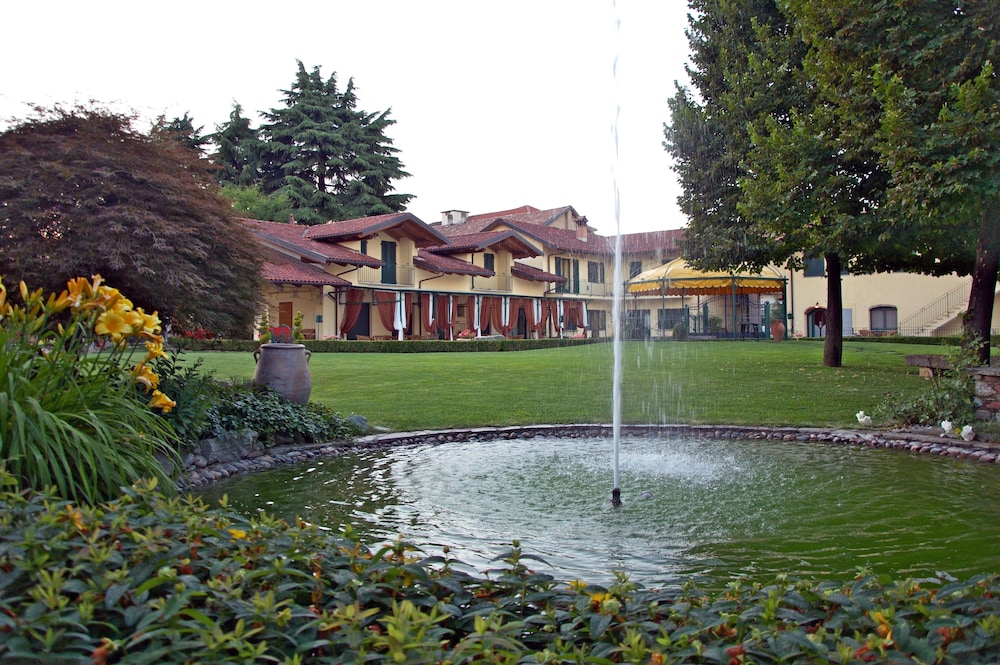 Hotel Ristorante La Torretta,Livorno Ferraris>>Bianze,2 star