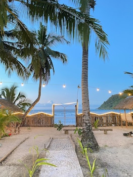 jasmines inn at bucana beach