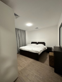charming amman apartment with electric heating and