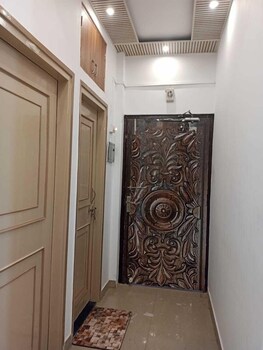 Gharaunda Homestay,,2 star