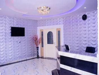 billies court