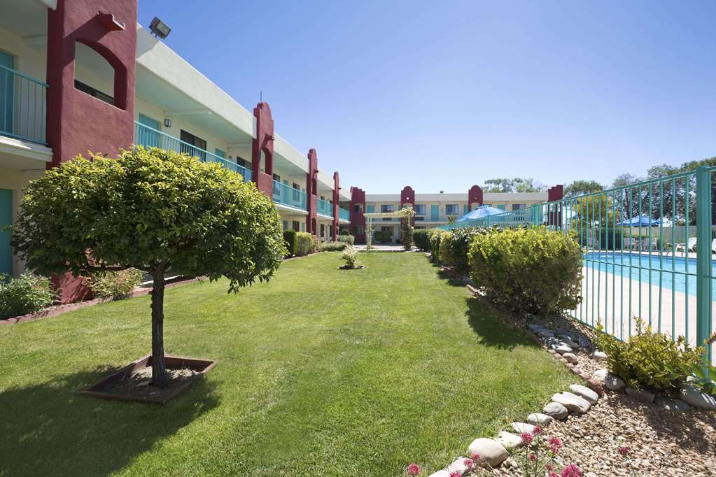 days inn by wyndham santa fe new mexico