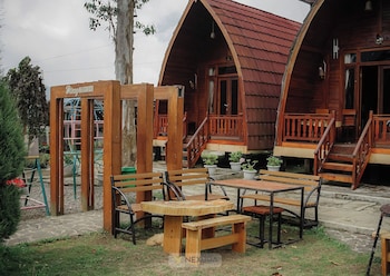 Omah Lumbung Nexura Escapes,,3 star