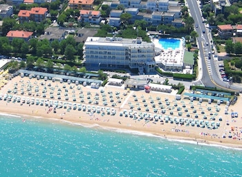 hotel numana palace