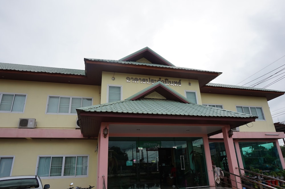 Pornnarumirt Hotel,That Phanom>>Nong Yang Chin,3 star