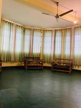 kilimanjaroo inn