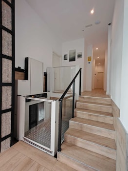 bilbao rooms and kitchen altube