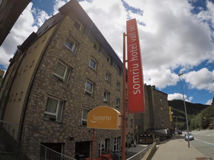 somriu hotel vall ski