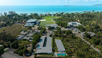 maraleina sports resort