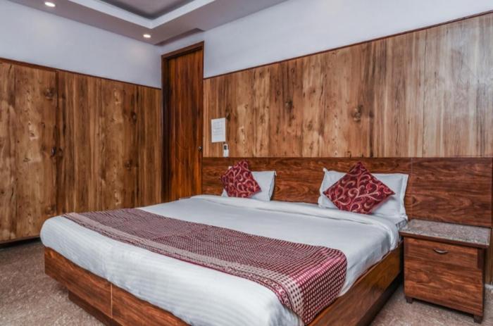 Hotel Satwa 29,Jangpura>>Delhi,2 star
