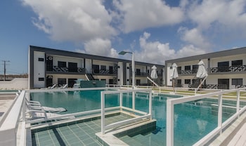 apts in a condo with barbecue and pool in the best location of arraial dajuda dvbs