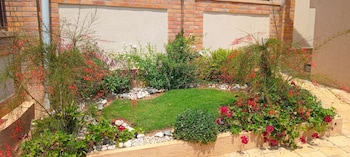 Belle Vie Apartments,,4 star
