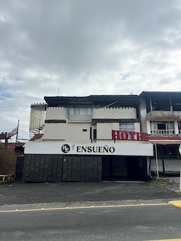 hotel ensueno