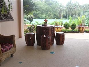 Kata Hill Sea View,Karon Beach>>Karon,2 star