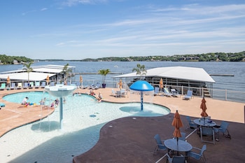 Island Life! Pool, Grilling Patio & Amazing Views!,,2 star