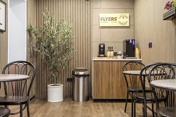 Flyers Hotel