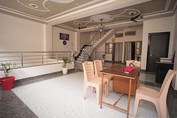 Nidhipataye Homestay,,2 star